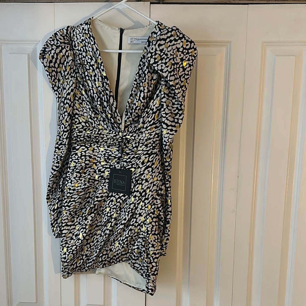 Mac Duggal Black and White Ruched Puff Sleeve Dress